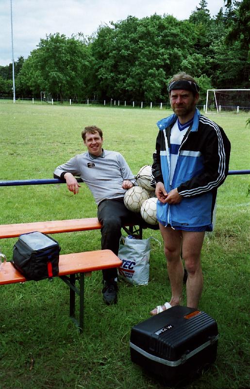 Gary Nixon and Gary Siddall.jpg